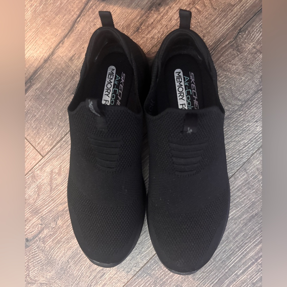 Skechers Black Knit air cooled memory foam Slip-Ons